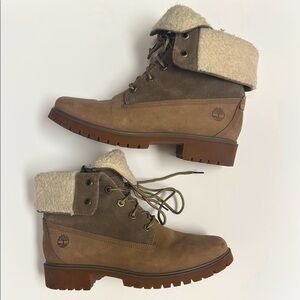 Timberland Jayne boots with fleece fold down sz 8